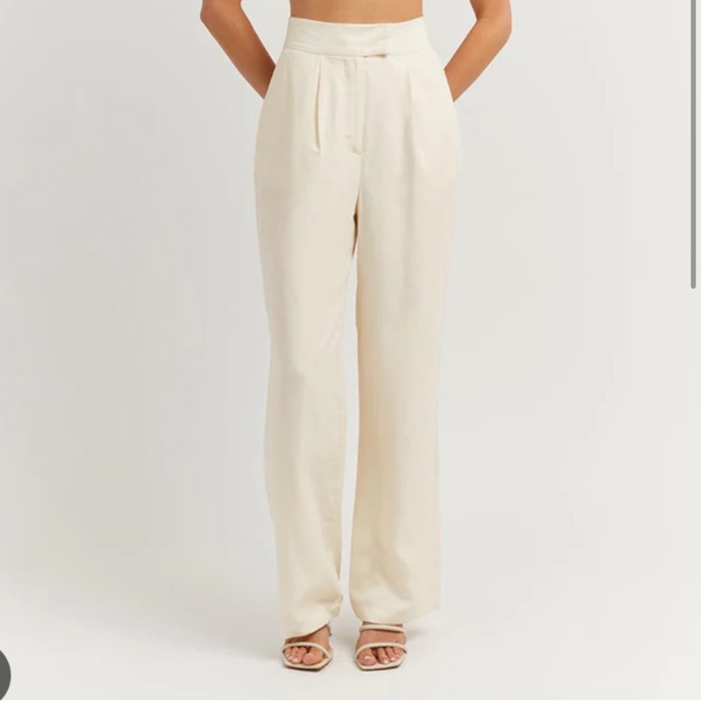 DISSH Karla Off-White Linen Blend Pant